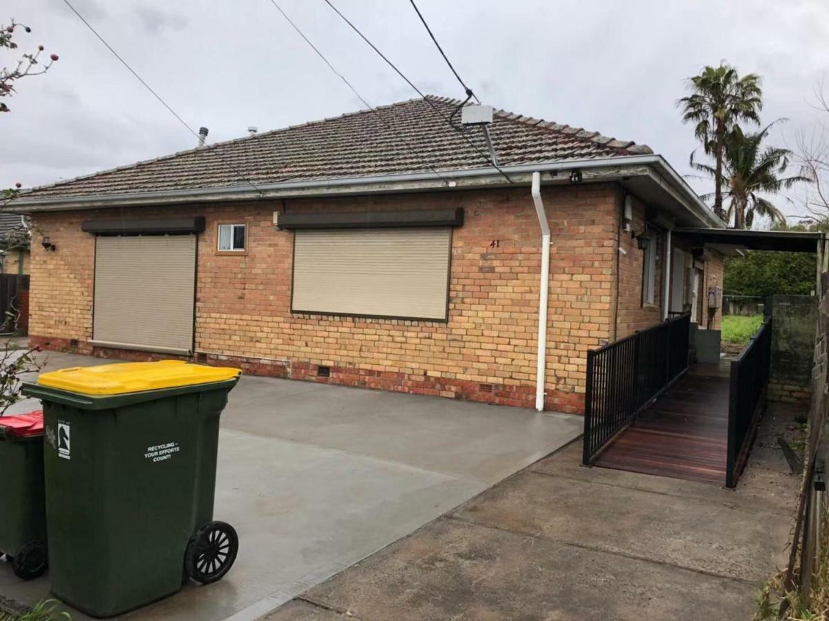 Melbourne Short Stay- Burwood Deakin Uni墨尔本民宿-迪肯大学burwood Exterior foto